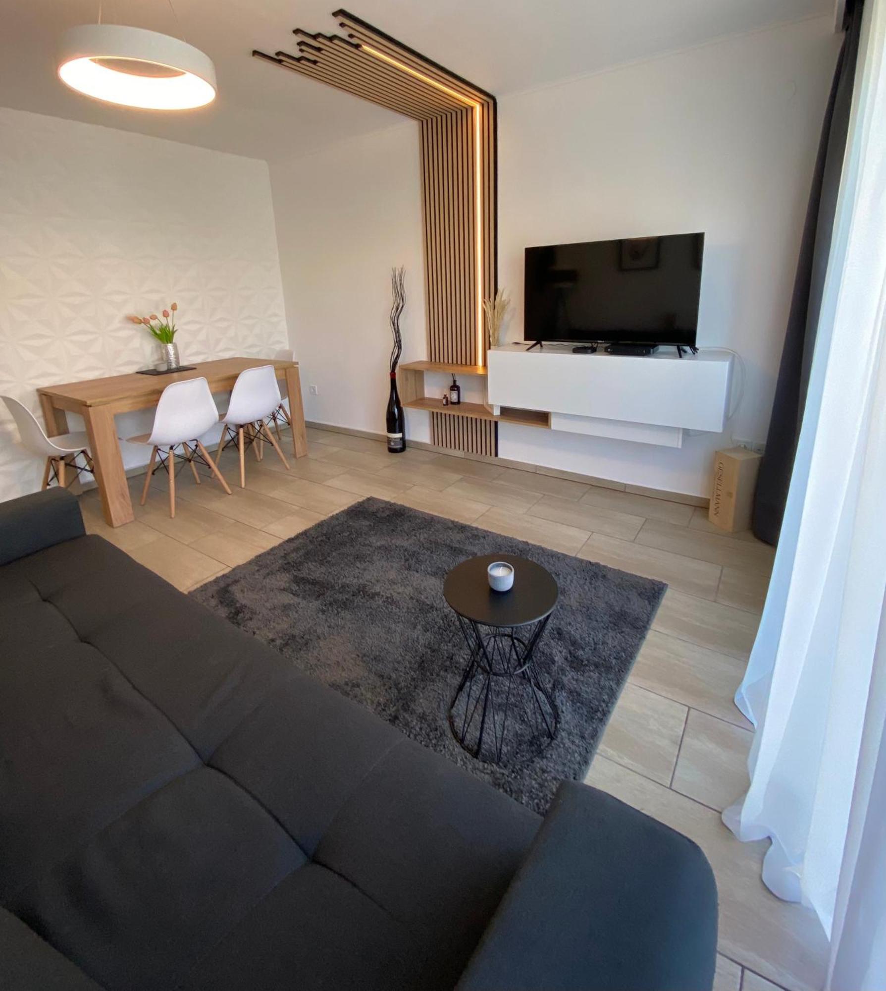 Ikon Apartment Hévíz Buitenkant foto