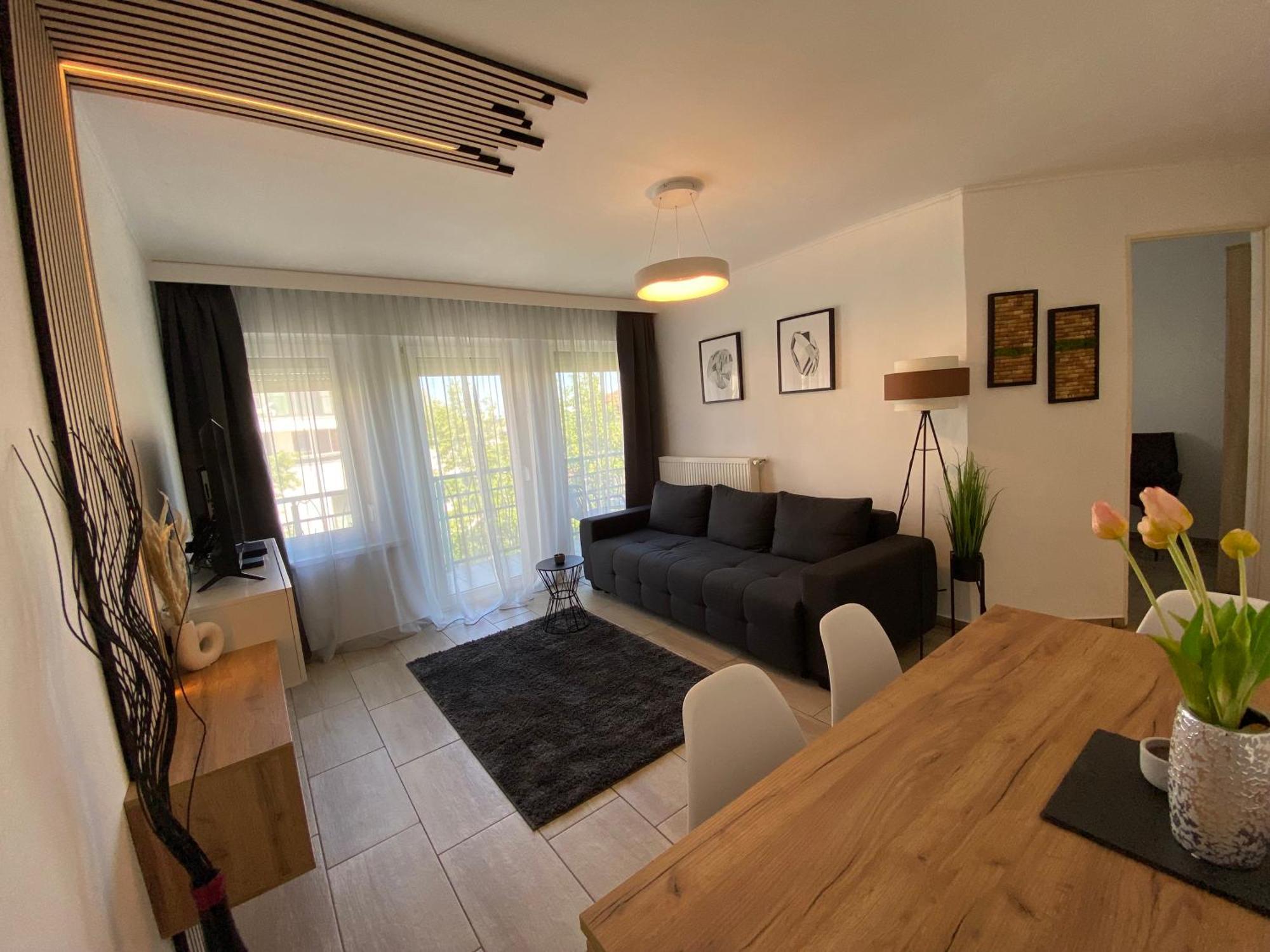 Ikon Apartment Hévíz Buitenkant foto